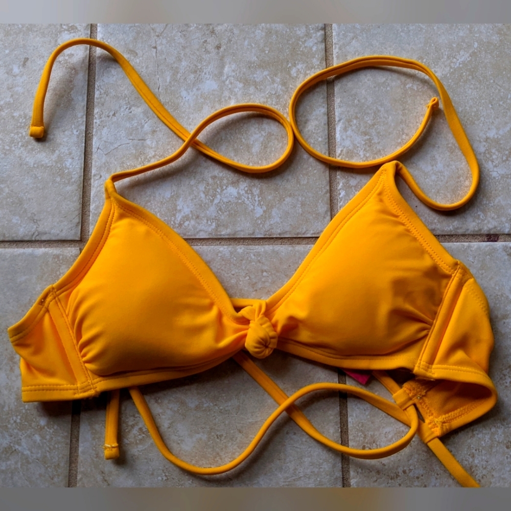 Xhilaration bikini top